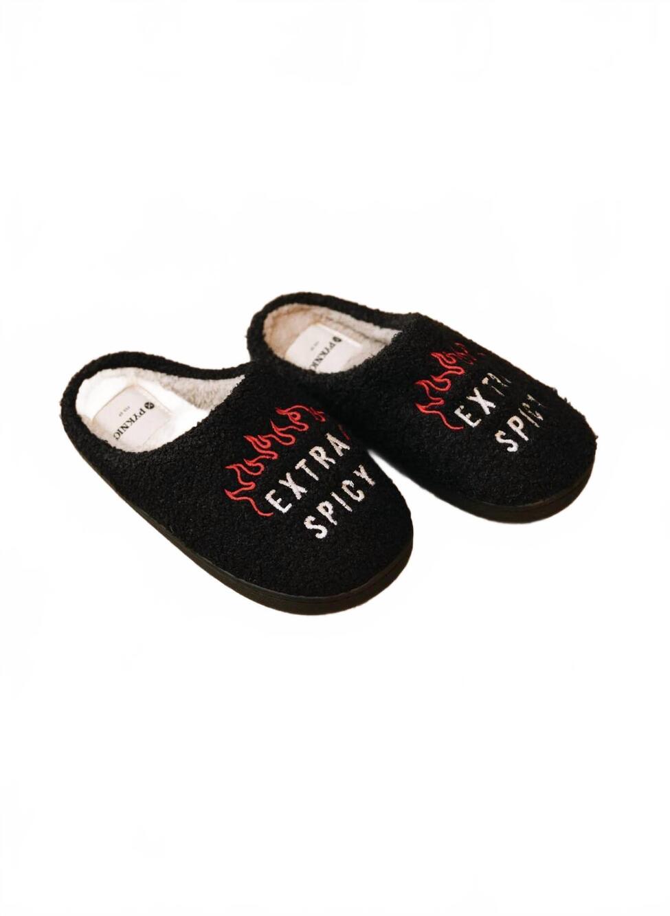 NEW PYKNIC unisex extra spicy slippers in black